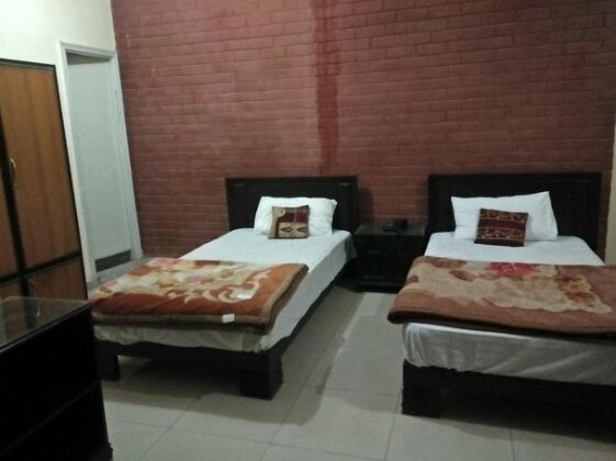 Motel Ambassador - Photo2
