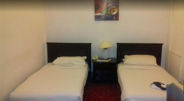 Hotel Grand Peshawar - Photo4