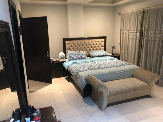 2 Bed Luxury Apartment Rawalpindi - Photo5