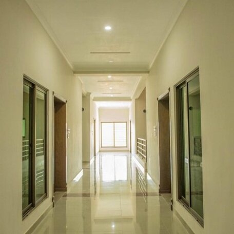 Inviting 1-Bed Apartment in Islamabad - Photo3