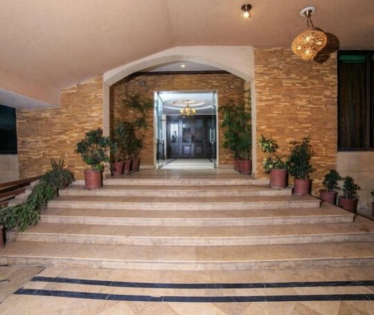 Shelton Hotel Rawalpindi - Photo2