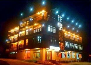 Baltistan Continental Hotel Skardu