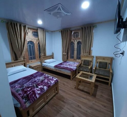 Kamran Hotel & Restaurant Astore - Photo4
