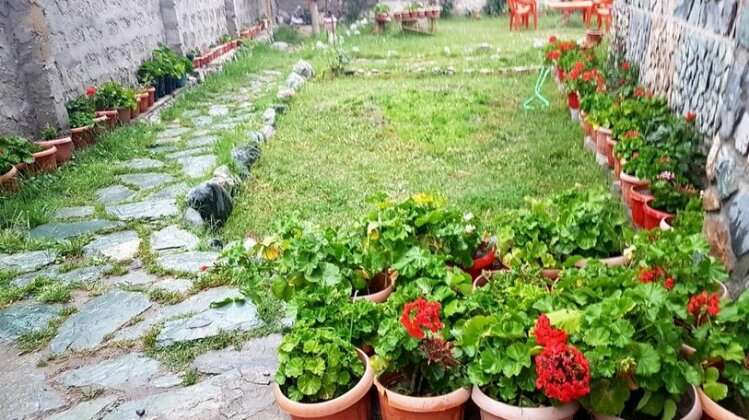 Sehrish Guest House Skardu - Photo4