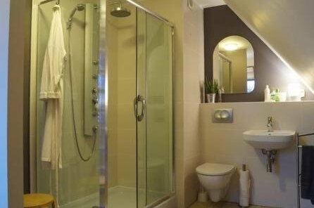 Cherry Tree Guest House - Photo3