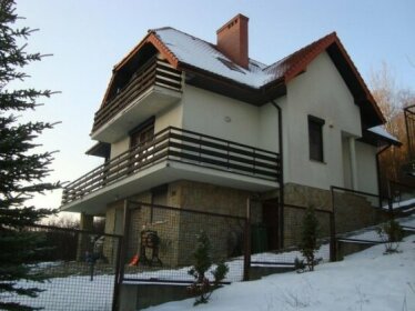 Klimkowka 96 - Dom w gorach nad jeziorem
