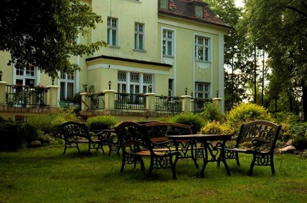 Hotel Palac Nieznanice - Photo2