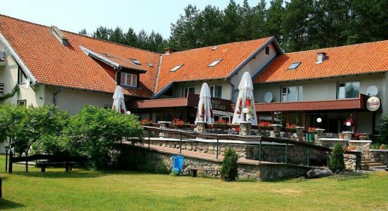 Country Holiday Hotel