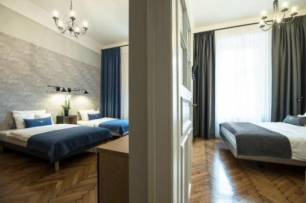 Bentis Luxury Apartments - Photo2