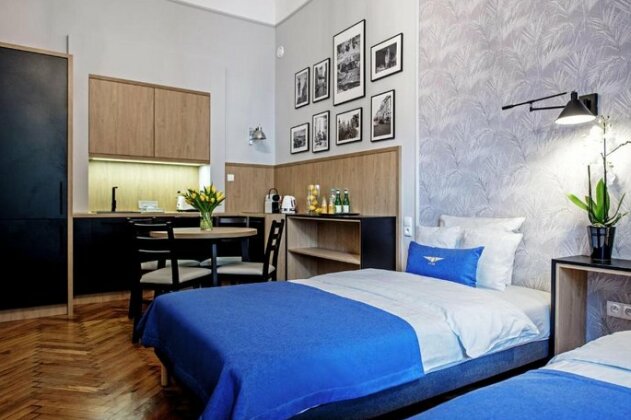 Bentis Luxury Apartments - Photo3