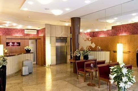 Classic Hotel Krakow - Photo2