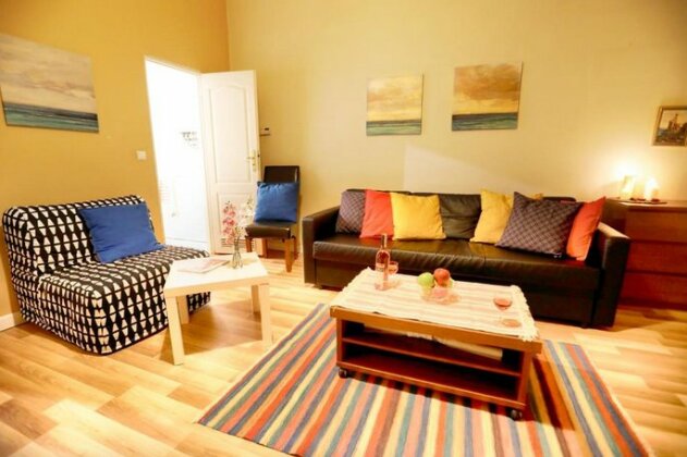 Comfy and Bright Apartment Old Town - Photo2
