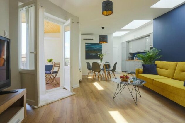 Dragon's nest apartment - Photo2