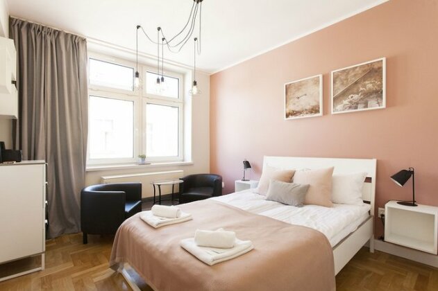 Faust Apartments in the Heart of Kazimierz - Photo5