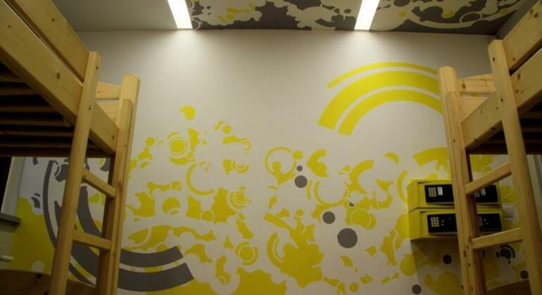 Greg&Tom Party Hostel - Photo4