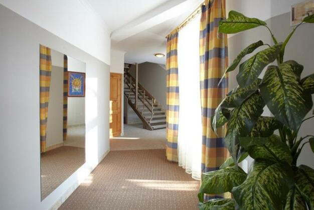Hotel Batory Annex - Photo2