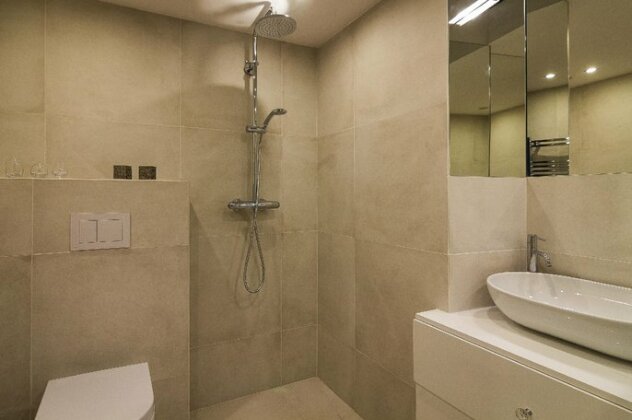 Old Town Apartment on Krowoderska by Apart Service - Photo3