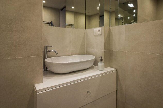 Old Town Apartment on Krowoderska by Apart Service - Photo4