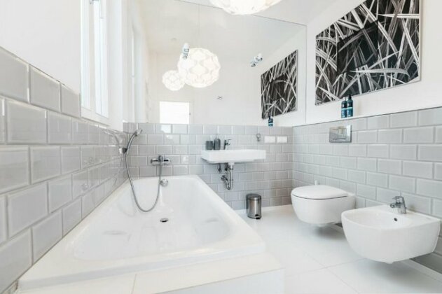 Penthouse Skyline by Loft Affair - Photo2