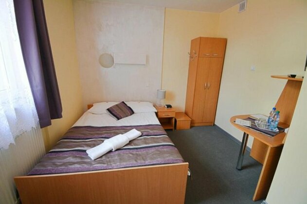 Hotel Awis - Photo4