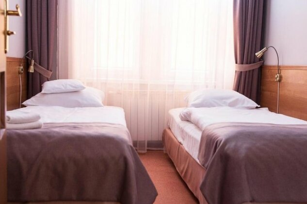 Hotel Restauracja Rondo - Photo2