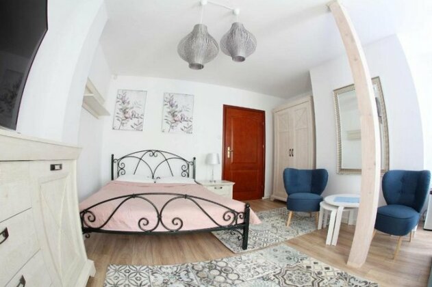 Bryza Leba - Photo2