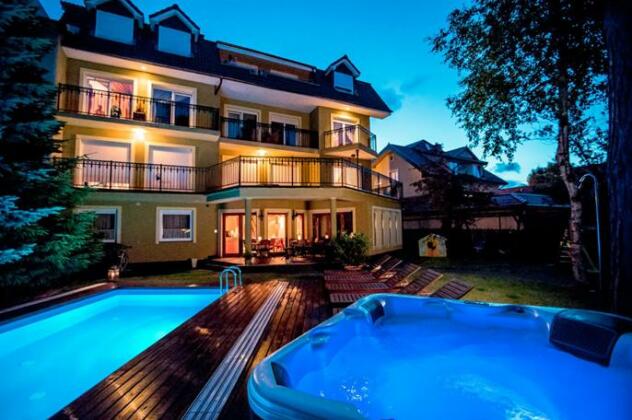 Villa Verdi Pleasure & Spa - Photo2
