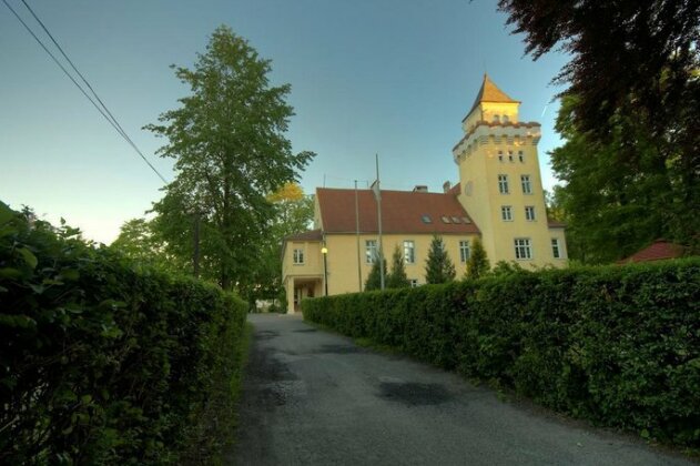 Zamek Nowecin