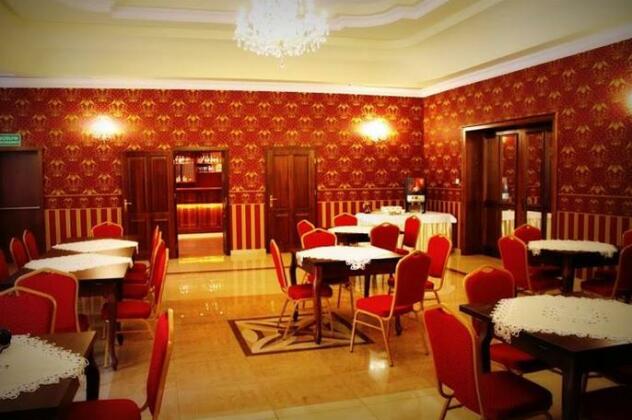 Korona Palace - Photo2