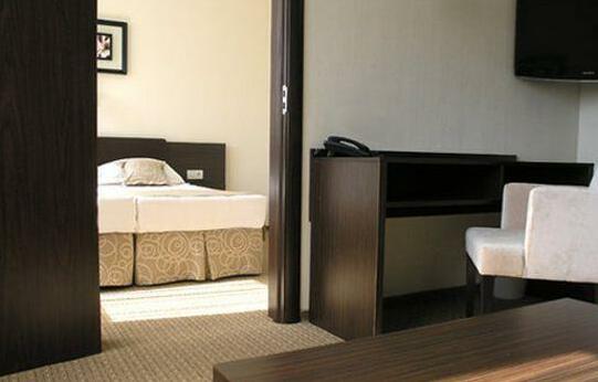 Iness Hotel - Photo2