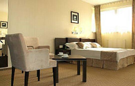 Iness Hotel - Photo5