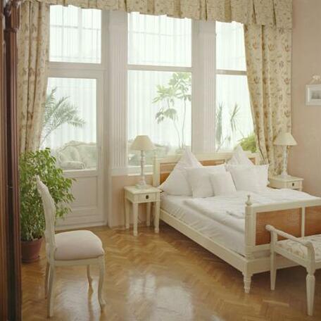 Palac Brunow - Photo4