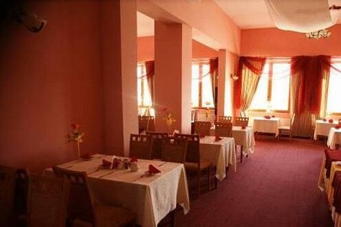 Hotel Olecko - Photo3