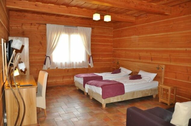 Daglezjowy Dwor - Photo3