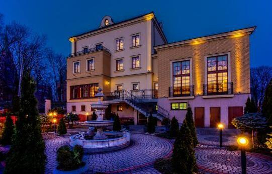 Hotel Palac Wisniewski