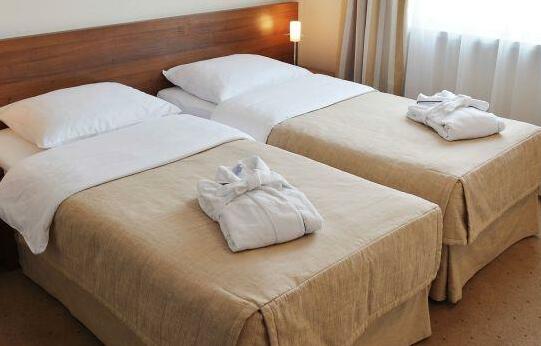 Aqua Hotel - Photo2