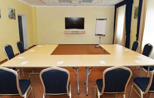 Aqua Hotel - Photo3