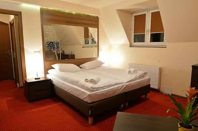 Hotel Meridian Poznan - Photo2