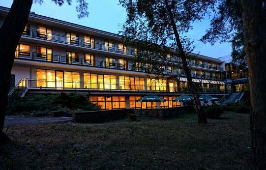 Green Park Conference Centre - Photo3