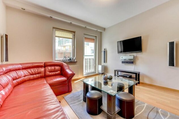 Little Home - Molo - Photo3
