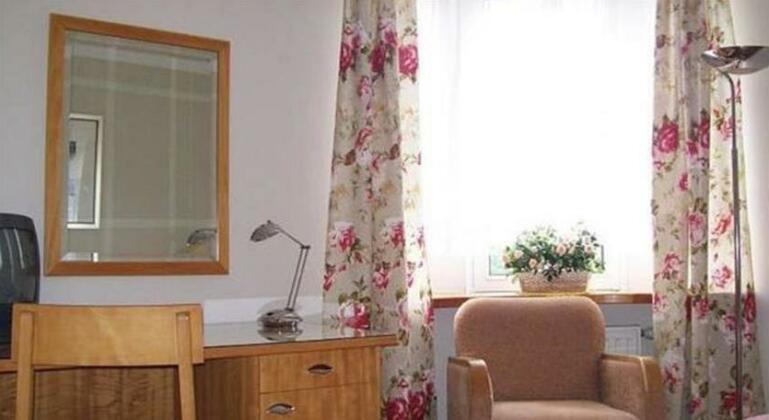 Debowy Dwor - Photo4