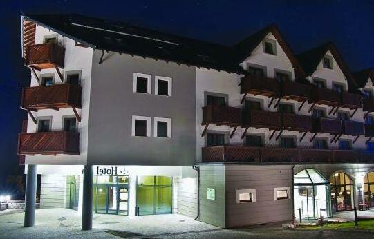 Hotel Era Swieradow-Zdroj - Photo2