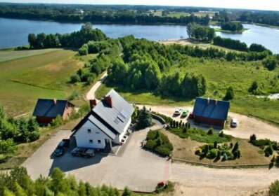 Domki oraz pokoje nad jeziorem Boksze na Suwalszczyznie