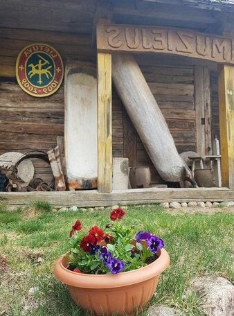Silaine Recreation & Leisure - Photo2