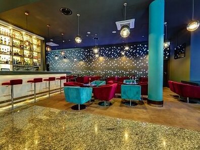 Hotel Kosmos - Photo2