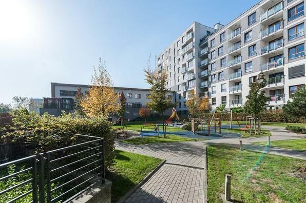 1 Bed Apartment Rydygiera - Photo3