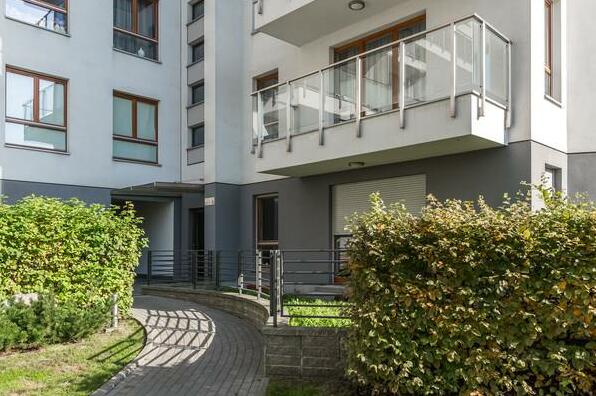 1 Bed Apartment Rydygiera - Photo5