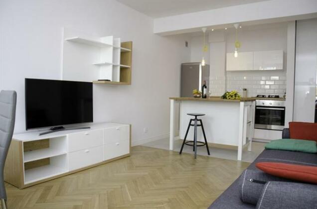 Bizzi LuxHeart of Old Town Apartment - Photo3