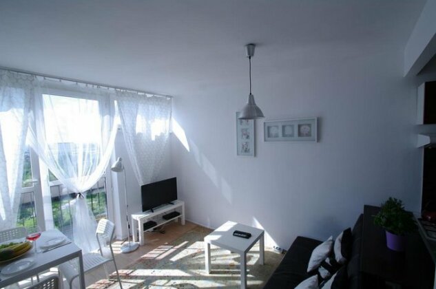 Capitol Studio Apartments - Photo5