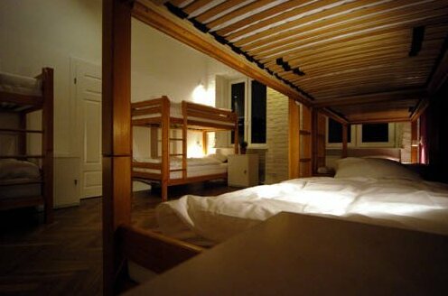 Hostel Chmielna 5 Rooms & Apartments - Photo3